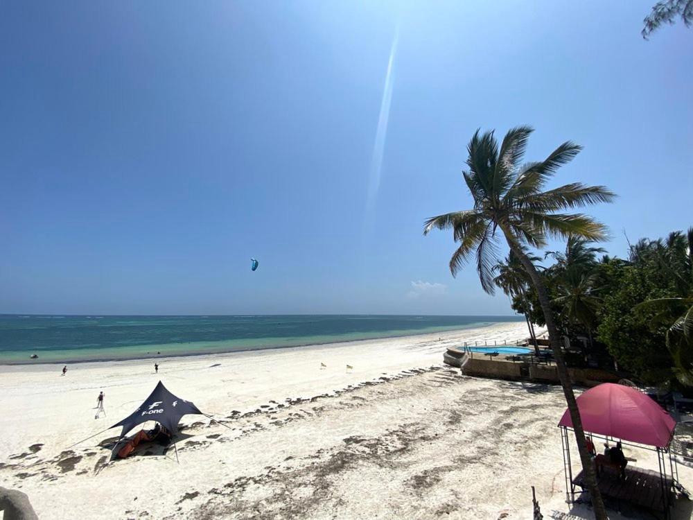 Soul Breeze Beach Resort Diani Beach Dış mekan fotoğraf