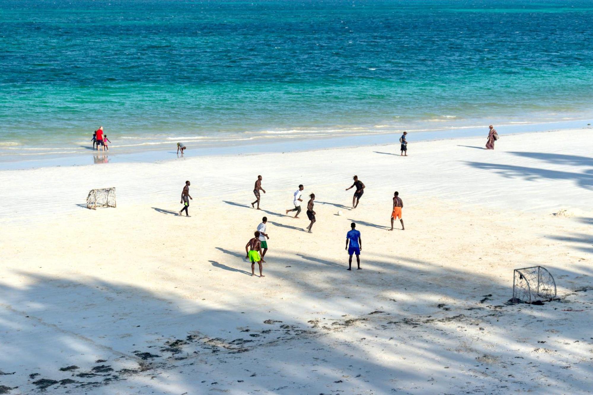 Soul Breeze Beach Resort Diani Beach Dış mekan fotoğraf